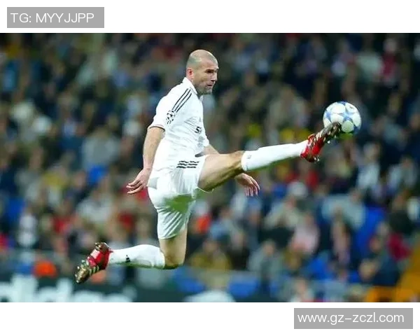 聚焦足球球星大帅哥魅力人生与绿茵场上的辉煌传奇故事